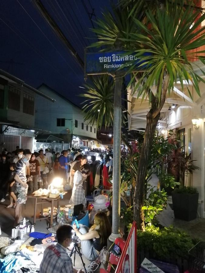 Rynn Hotel Trat Luaran gambar